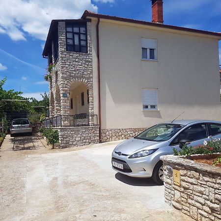 Apartman Bukarica PUY 외부 사진